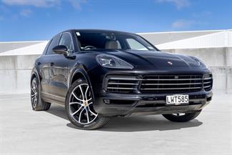 2019 Porsche Cayenne - Thumbnail
