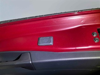 2021 Toyota RAV4 - Thumbnail