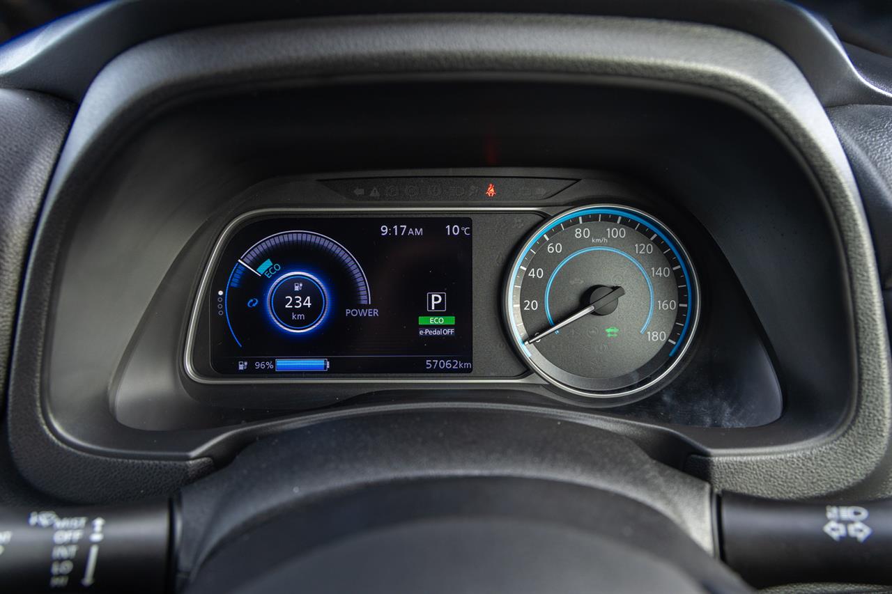 2017 Nissan LEAF