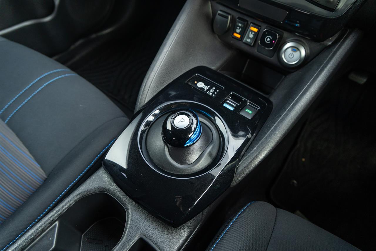 2017 Nissan LEAF