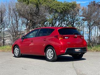 2013 Toyota Auris - Thumbnail