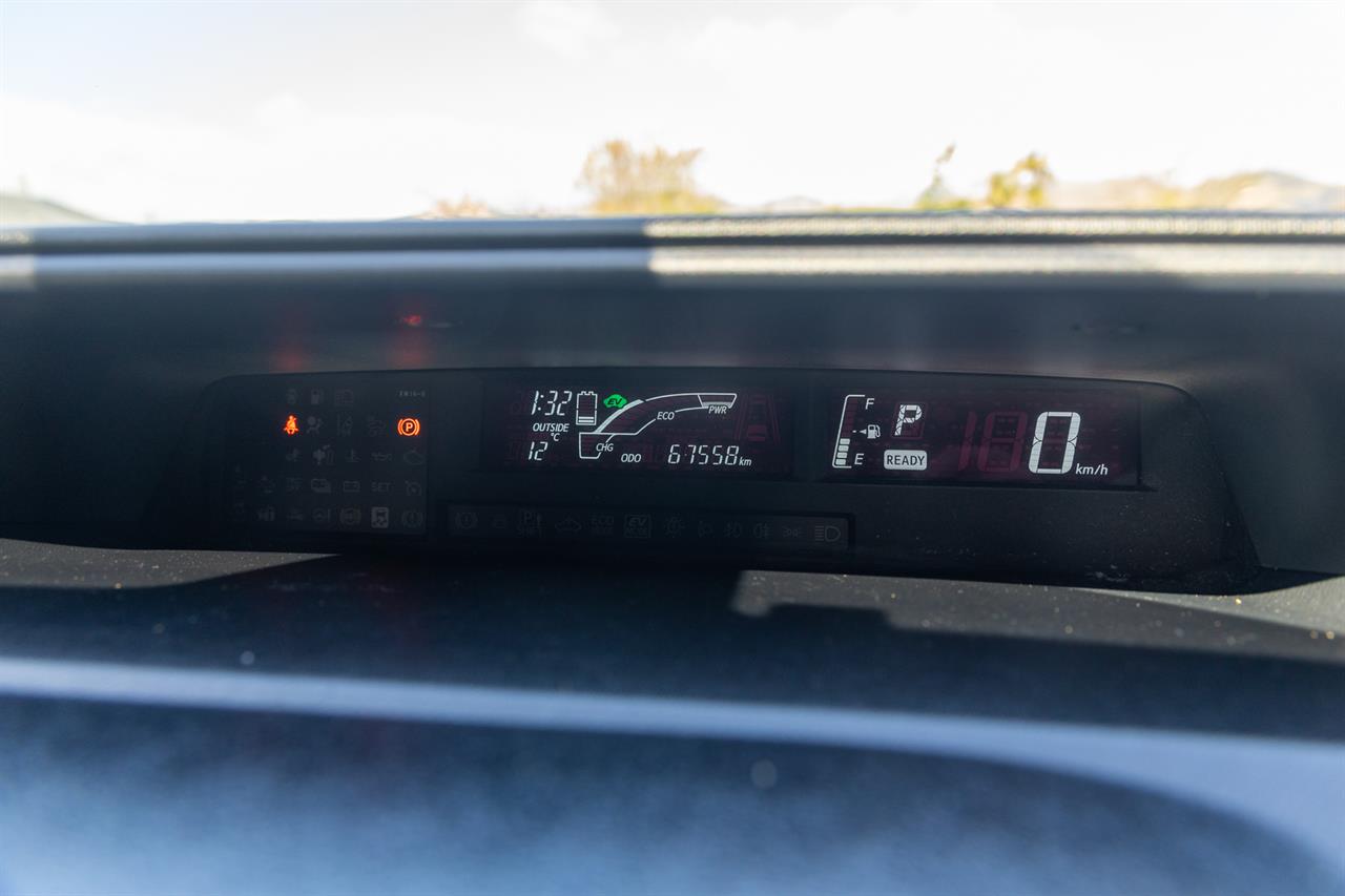 2016 Toyota AQUA