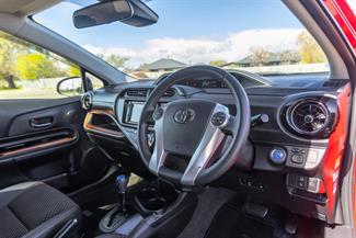 2016 Toyota AQUA - Thumbnail
