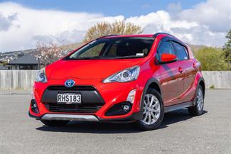 2016 Toyota AQUA - Thumbnail
