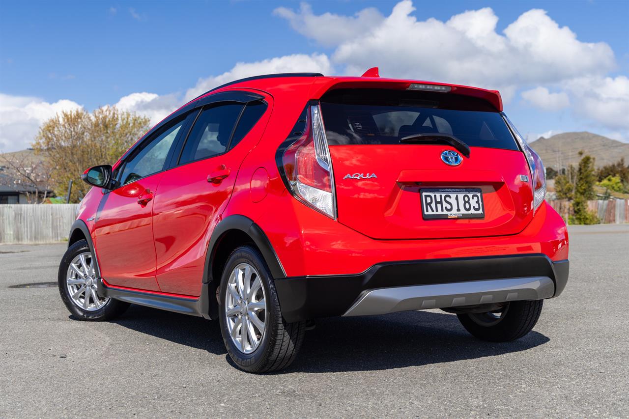 2016 Toyota AQUA
