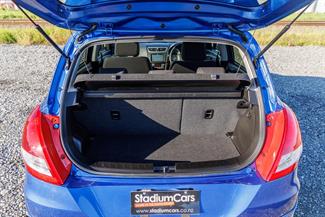 2014 Suzuki Swift - Thumbnail