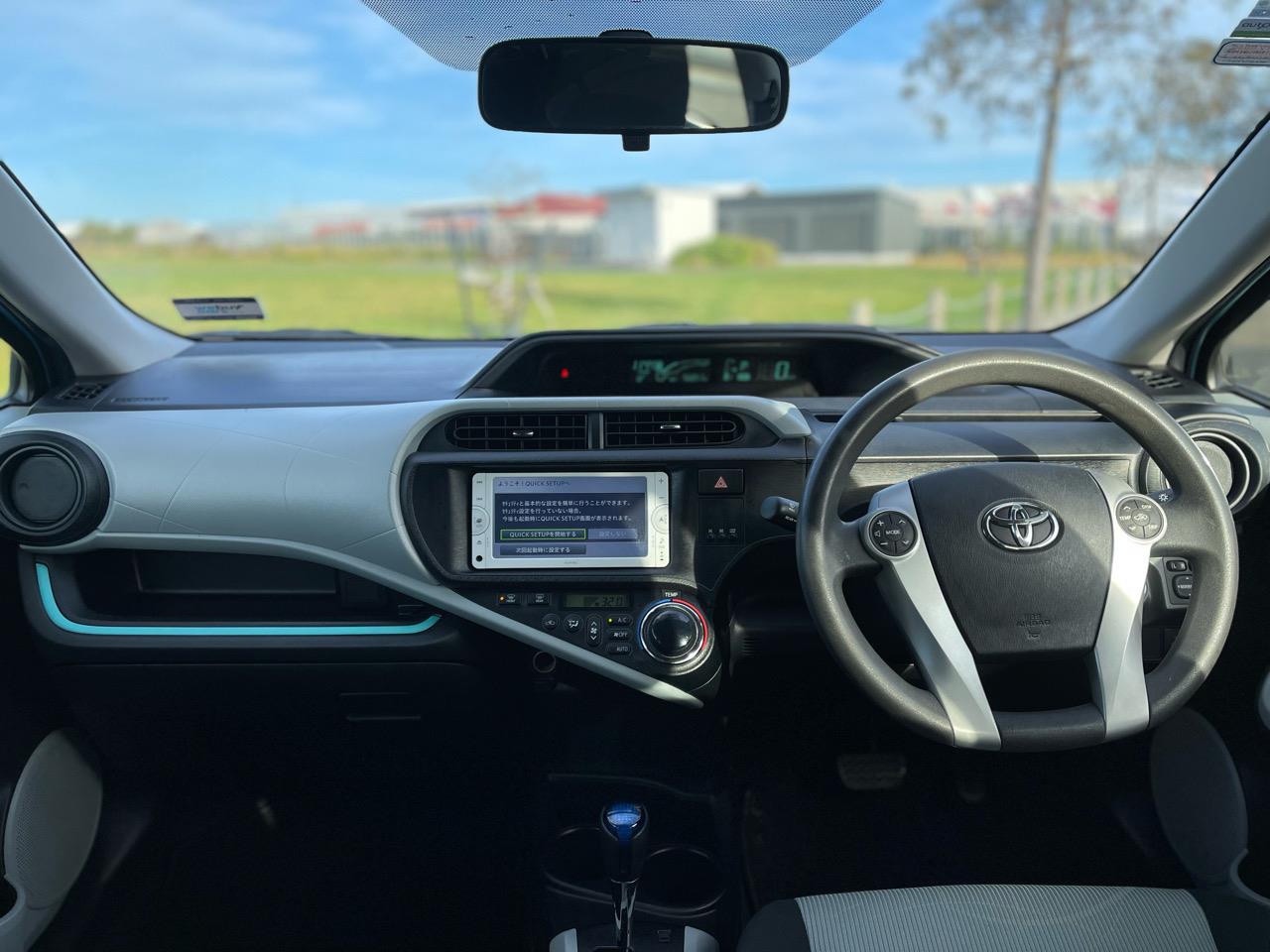 2013 Toyota AQUA
