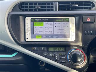 2013 Toyota AQUA - Thumbnail