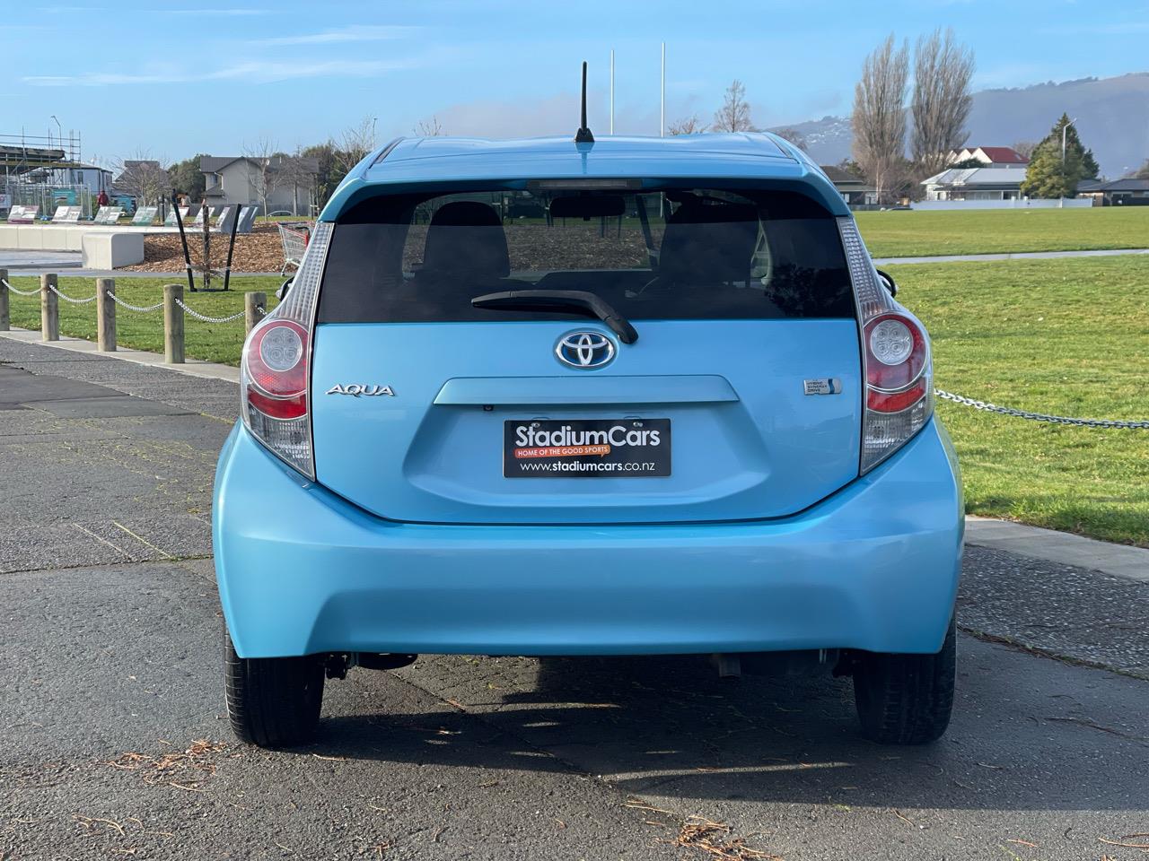 2013 Toyota AQUA