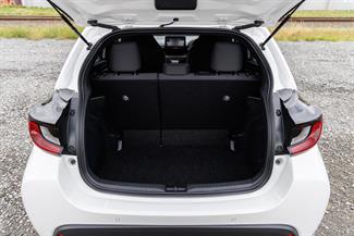 2020 Toyota Yaris - Thumbnail