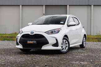 2020 Toyota Yaris - Thumbnail