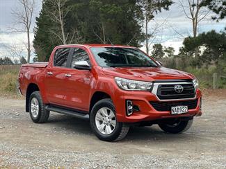 2020 Toyota Hilux - Thumbnail