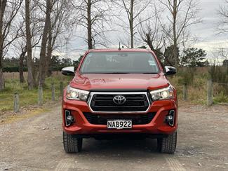 2020 Toyota Hilux - Thumbnail