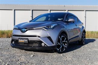 2017 Toyota C-HR - Thumbnail