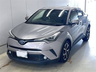 2017 Toyota C-HR - Thumbnail