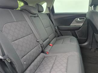 2022 Kia Niro - Thumbnail