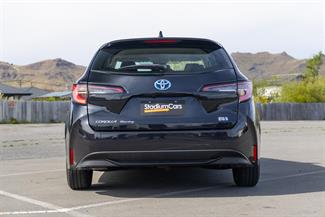 2020 Toyota Corolla - Thumbnail