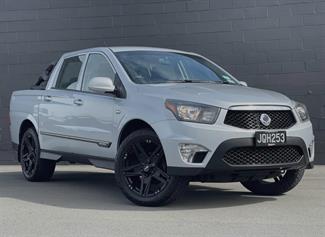 2016 Ssangyong Actyon - Thumbnail