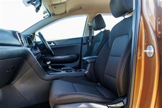 2016 Kia Sportage - Thumbnail