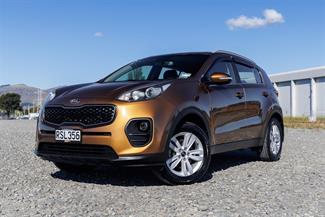 2016 Kia Sportage - Thumbnail