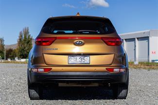 2016 Kia Sportage - Thumbnail