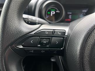 2020 Toyota Yaris - Thumbnail