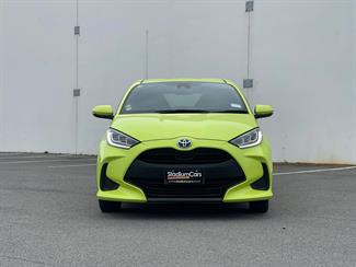 2020 Toyota Yaris - Thumbnail