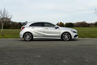 2017 Mercedes-Benz A180 - Thumbnail