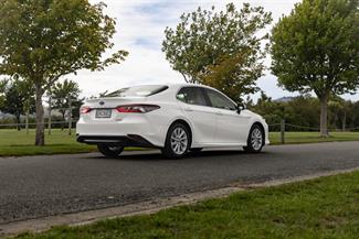 2023 Toyota Camry - Thumbnail