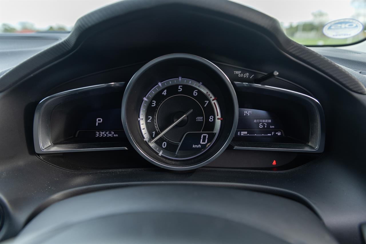 2014 Mazda Axela