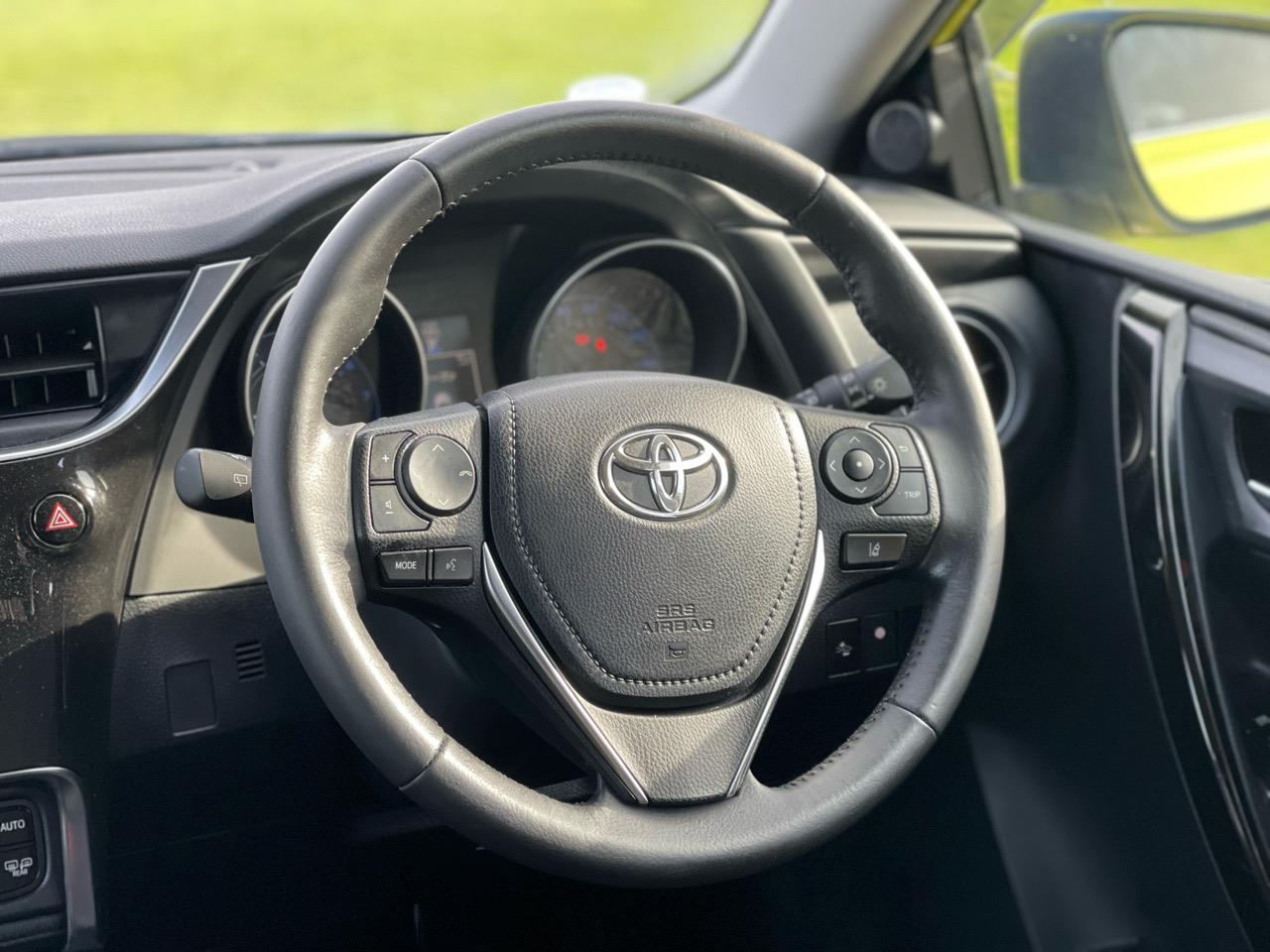 2016 Toyota Auris