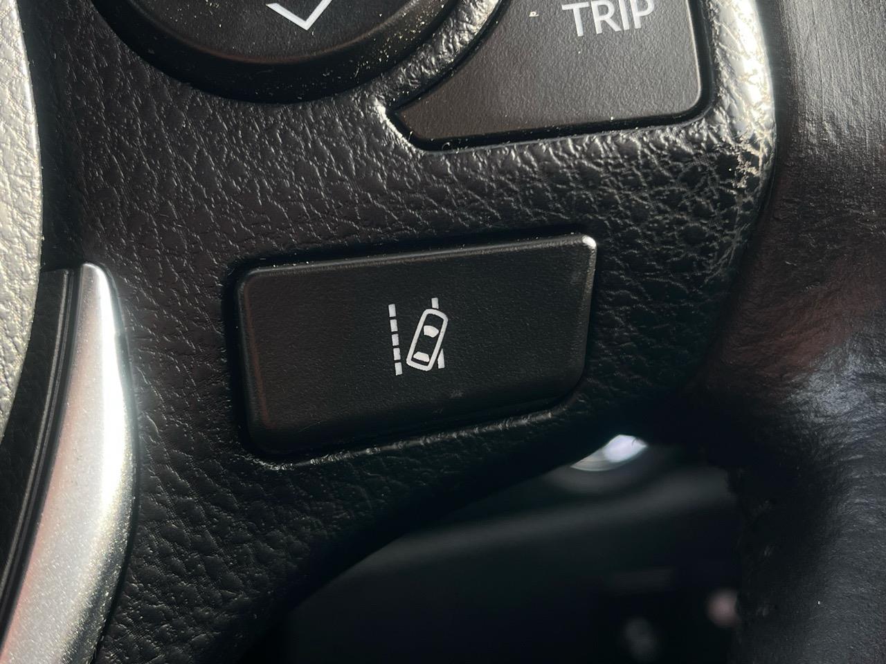 2016 Toyota Auris