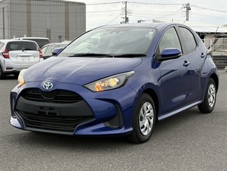 2021 Toyota Yaris - Thumbnail