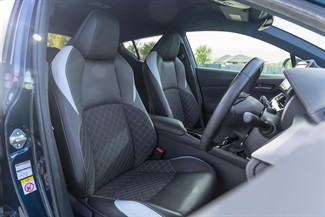 2019 Toyota C-HR - Thumbnail