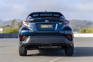 2019 Toyota C-HR - Thumbnail