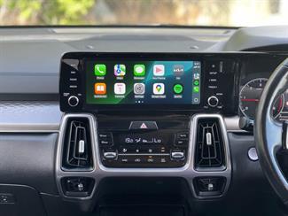 2022 Kia Sorento - Thumbnail