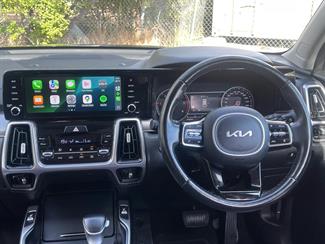 2022 Kia Sorento - Thumbnail