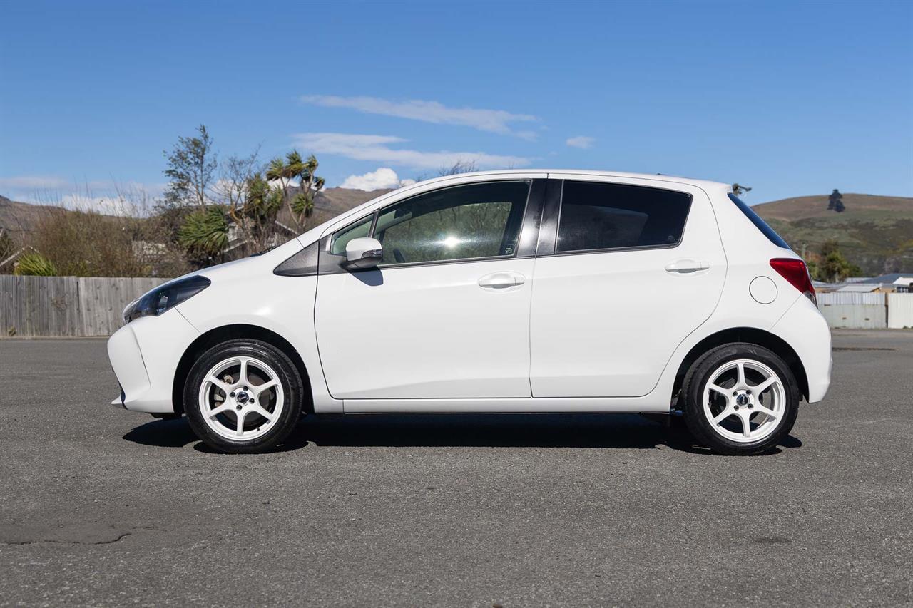 2015 Toyota Vitz