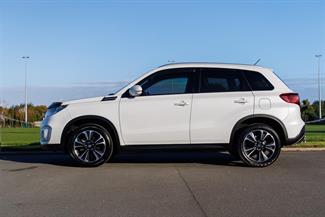 2020 Suzuki Vitara - Thumbnail