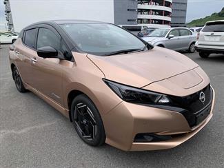 2023 Nissan LEAF - Thumbnail