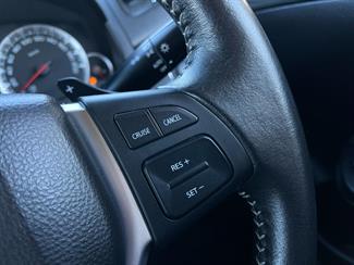 2015 Suzuki Swift - Thumbnail