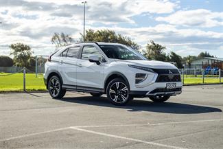 2023 Mitsubishi Eclipse Cross - Thumbnail