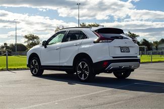 2023 Mitsubishi Eclipse Cross - Thumbnail