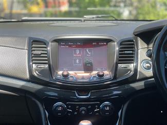 2016 Holden Commodore - Thumbnail