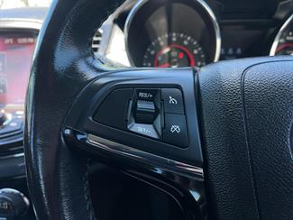 2016 Holden Commodore - Thumbnail