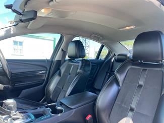 2016 Holden Commodore - Thumbnail