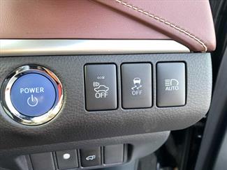 2014 Toyota Harrier - Thumbnail