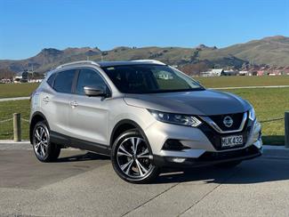 2020 Nissan Qashqai - Thumbnail