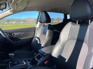 2020 Nissan Qashqai - Thumbnail