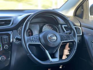 2020 Nissan Qashqai - Thumbnail